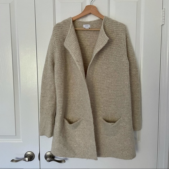 Sold ❗️Old Navy Oatmeal Open Front Neutral Sweater Coat - Picture 2 of 6